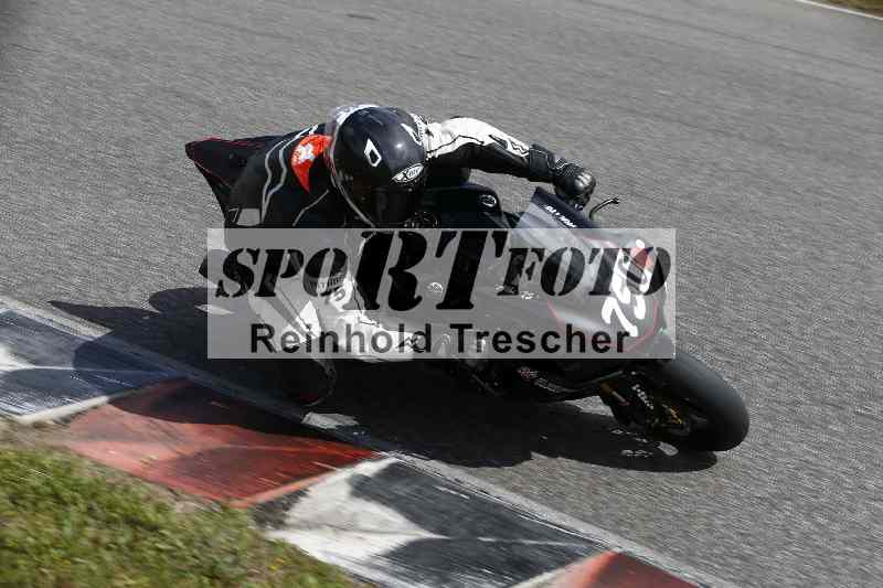 /Archiv-2024/14 25.04.2024 TZ Motorsport Training ADR/Gruppe rot/750